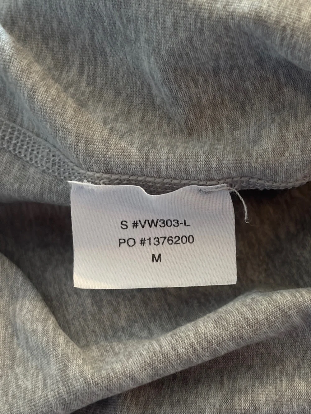 Vuori Women's Performance Jogger in Pale Grey Heather Size Medium Long